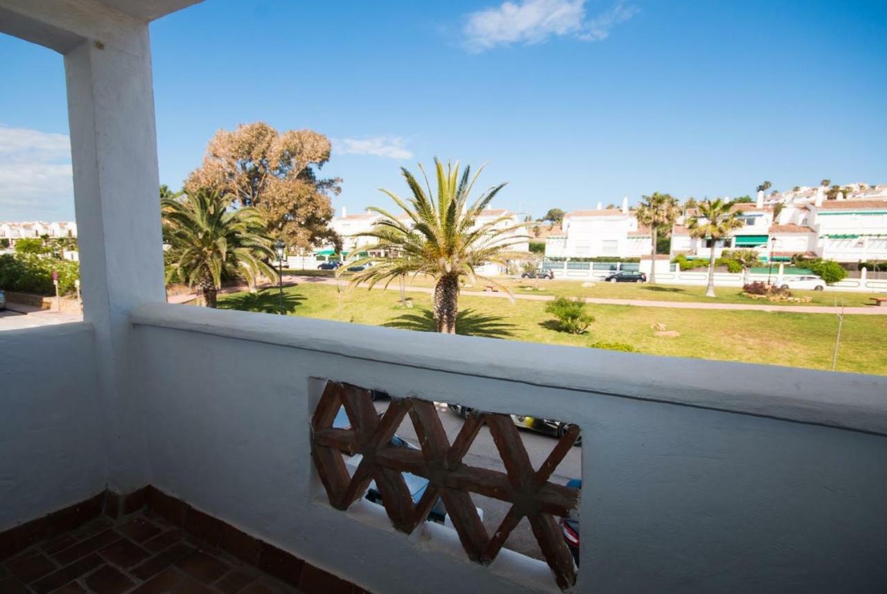 Puerto De La Duquesa Beach Apartment Castillo de Sabinillas Exterior foto