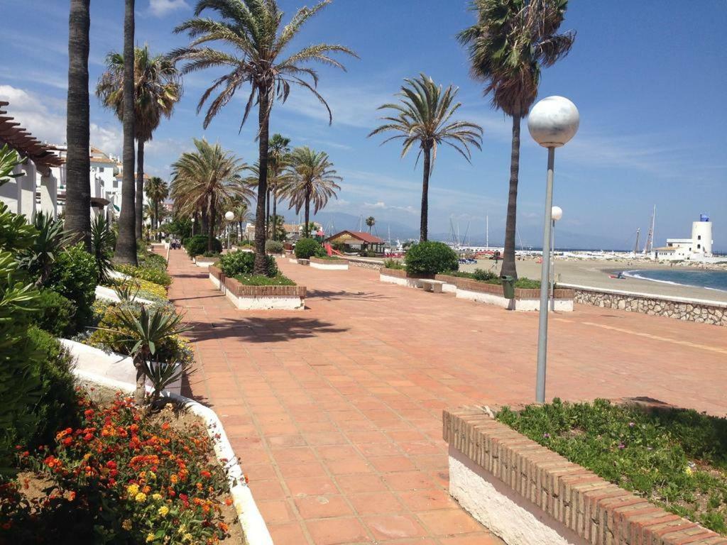 Puerto De La Duquesa Beach Apartment Castillo de Sabinillas Exterior foto